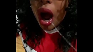 Ebony slut gives warm sloppy throat gag xxx